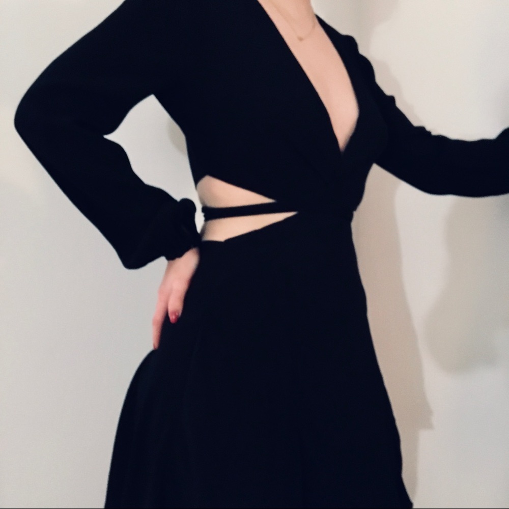 Zara black long sleeve mini cut-out dress Sz 6
